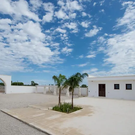 Lupia Bed and Breakfast 4*