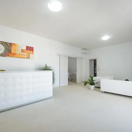 Oda ve Kahvaltı Lupia Cutrofiano